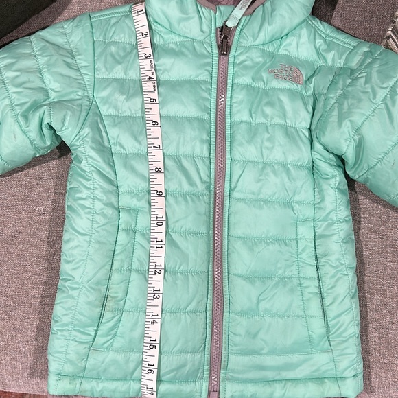 Mint/Green The NorthFace zip up Puffy - Picture 7 of 8